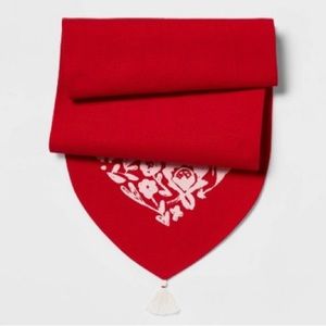 Threshold Floral Heart Kitchen Table Runner